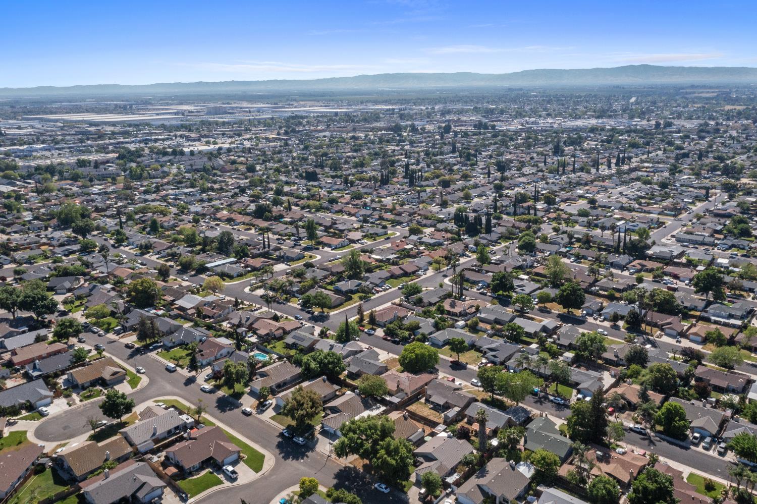 808 Cadillac Dr, Modesto, CA 95351