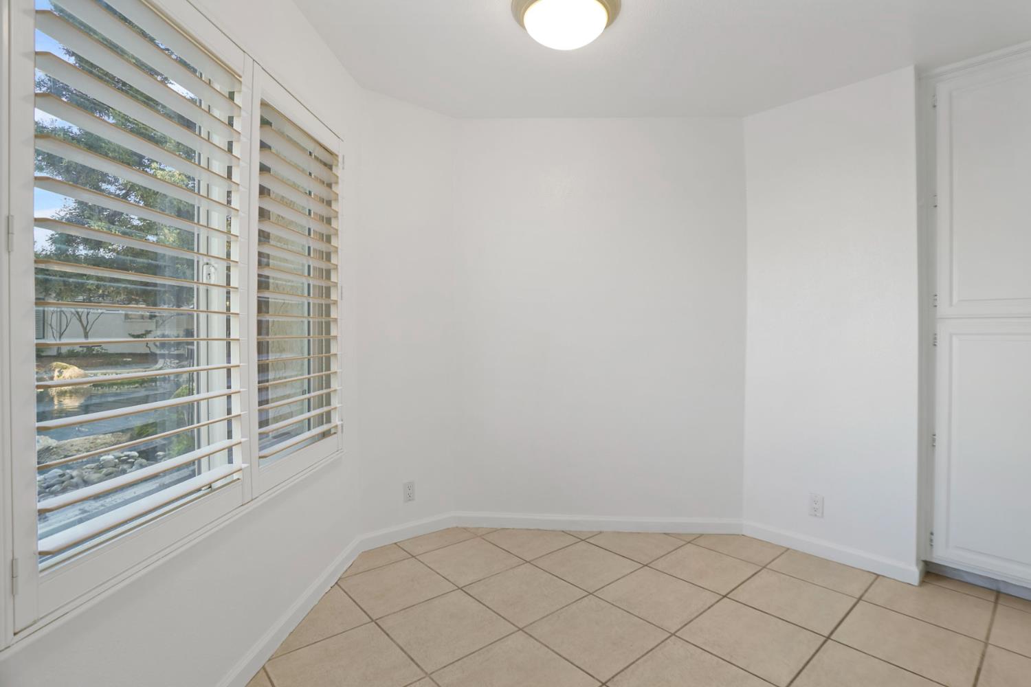 1040 Copper Park Ln, Modesto, CA 95355