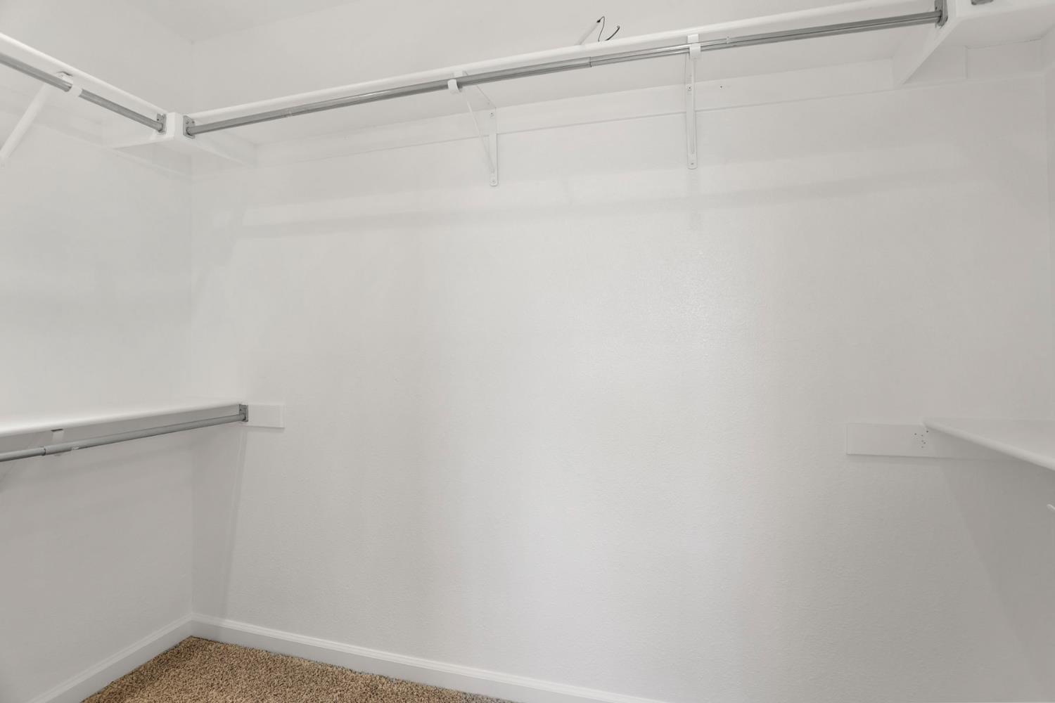 1040 Copper Park Ln, Modesto, CA 95355