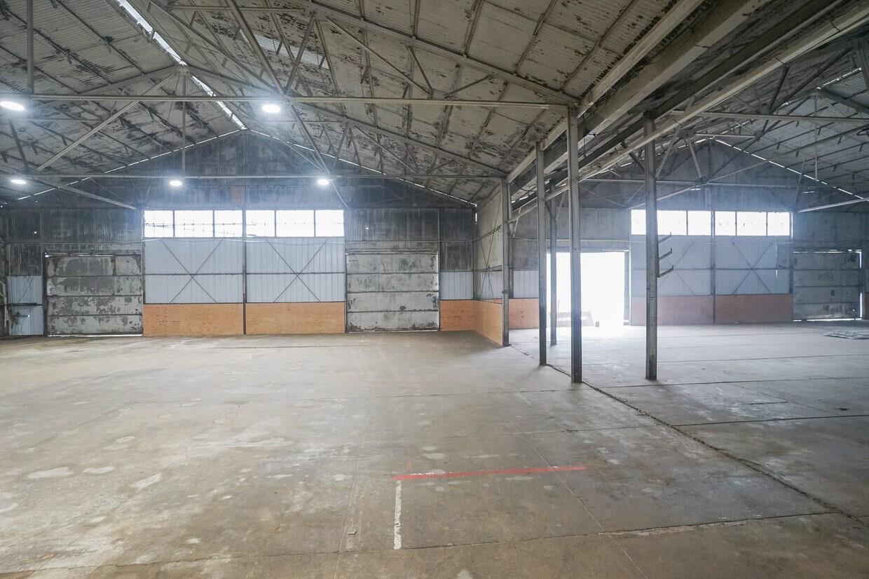 121 N Gateway Dr, Madera, CA 93637