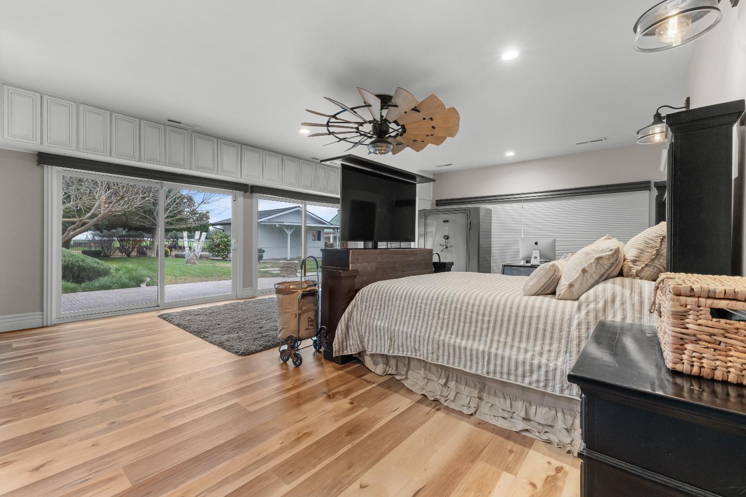 4280 Ipsen Ave, Le Grand, CA 95333