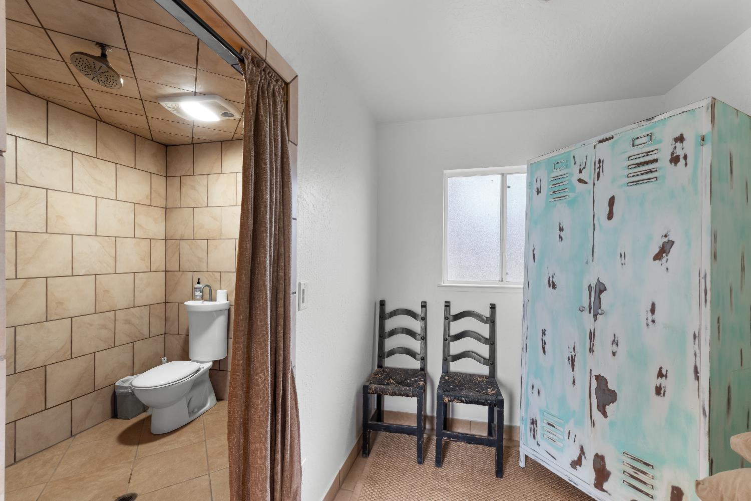 4280 Ipsen Ave, Le Grand, CA 95333