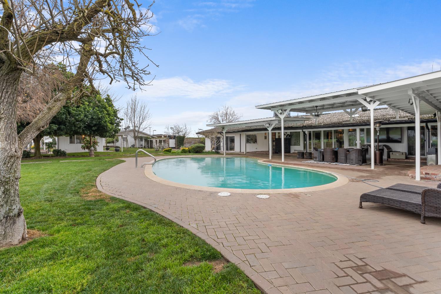 4280 Ipsen Ave, Le Grand, CA 95333