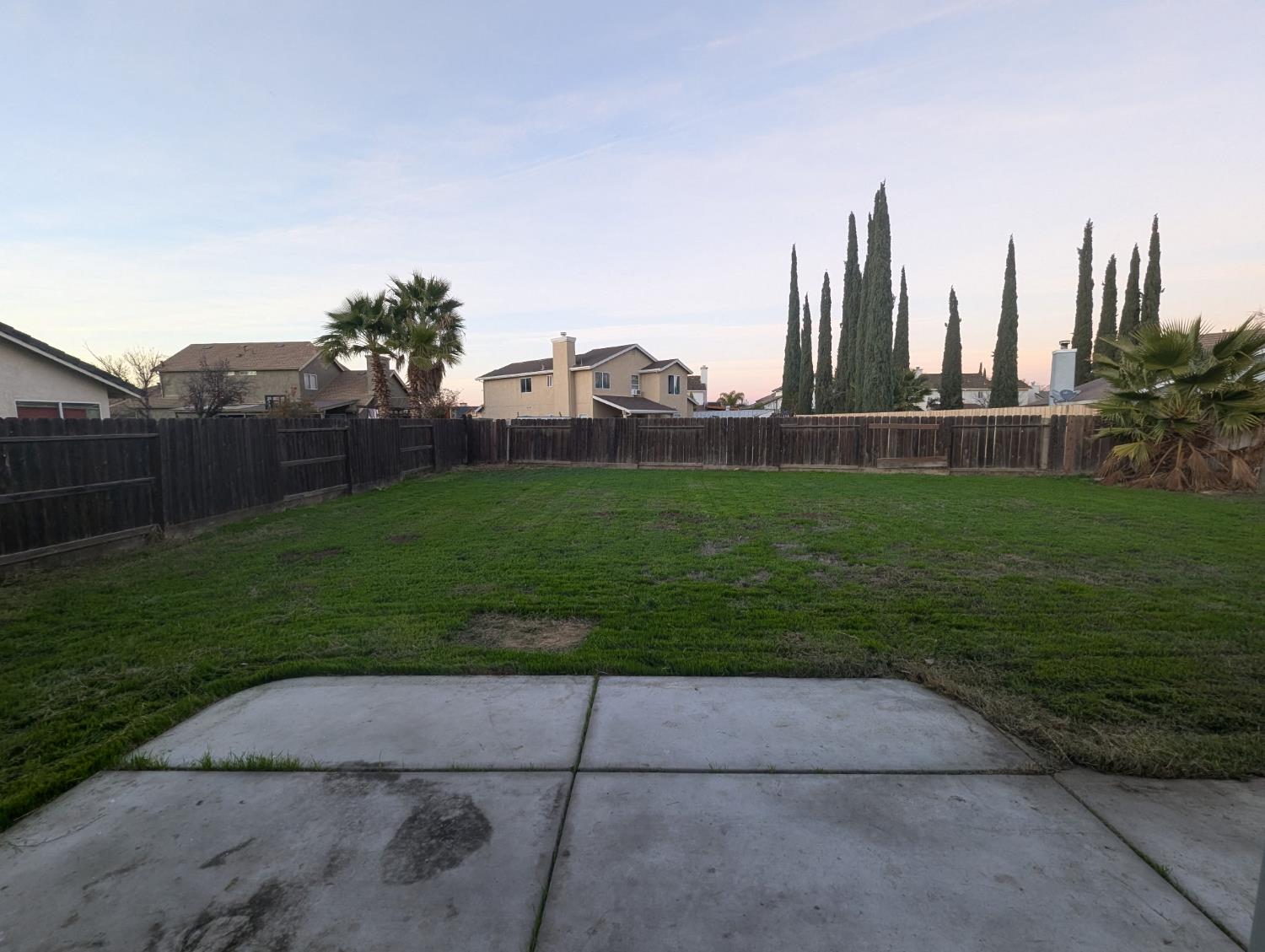 1352 N Saint Francis Dr, Los Banos, CA 93635