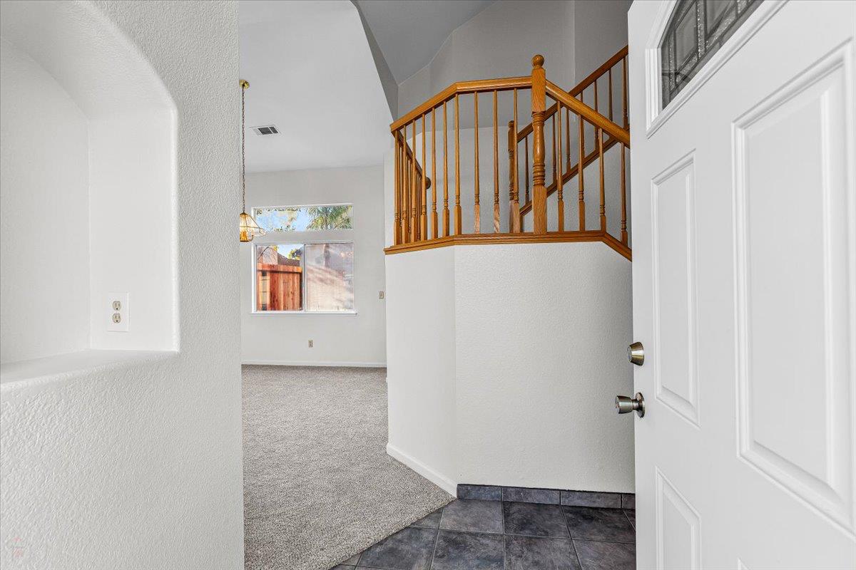 3624 Effingham Ln, Modesto, CA 95357