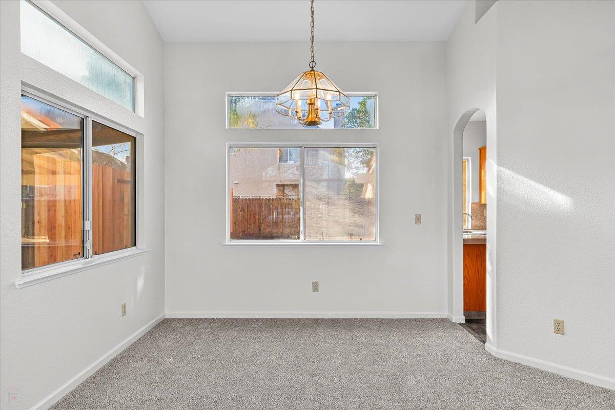 3624 Effingham Ln, Modesto, CA 95357