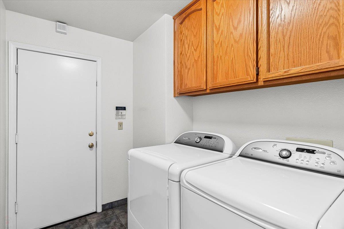 3624 Effingham Ln, Modesto, CA 95357