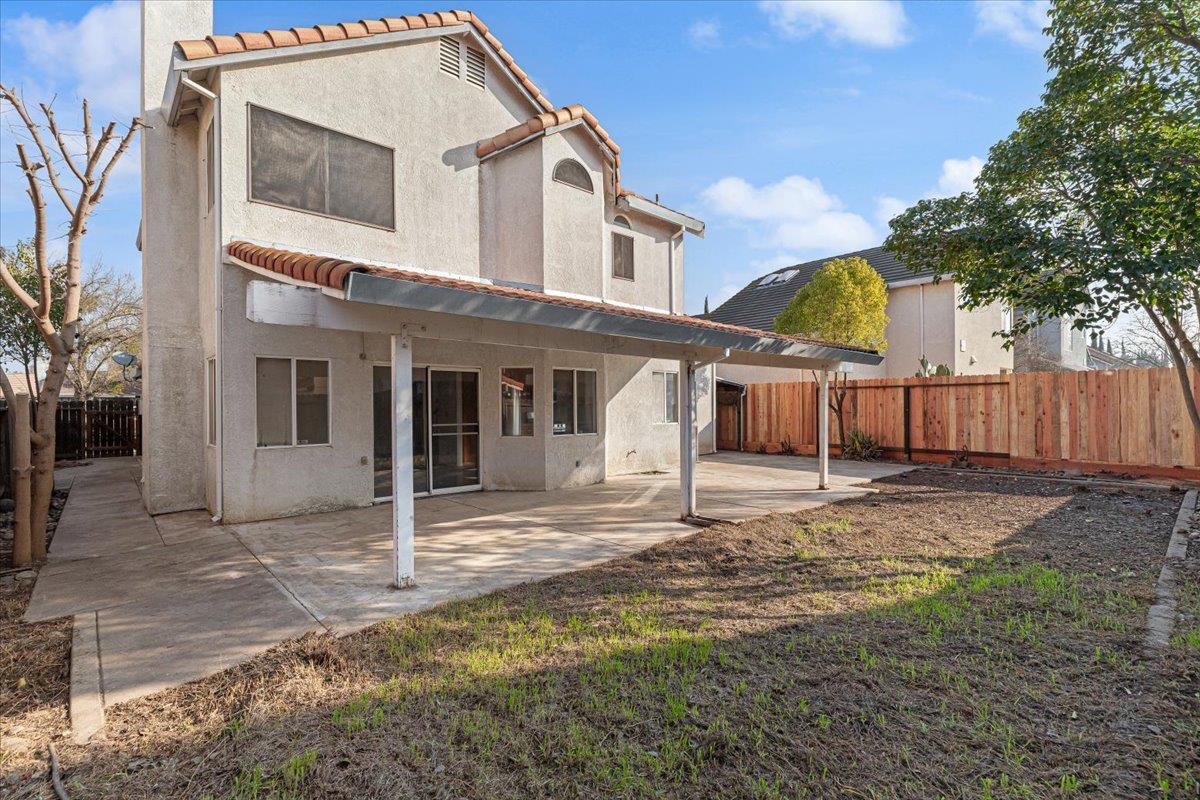3624 Effingham Ln, Modesto, CA 95357