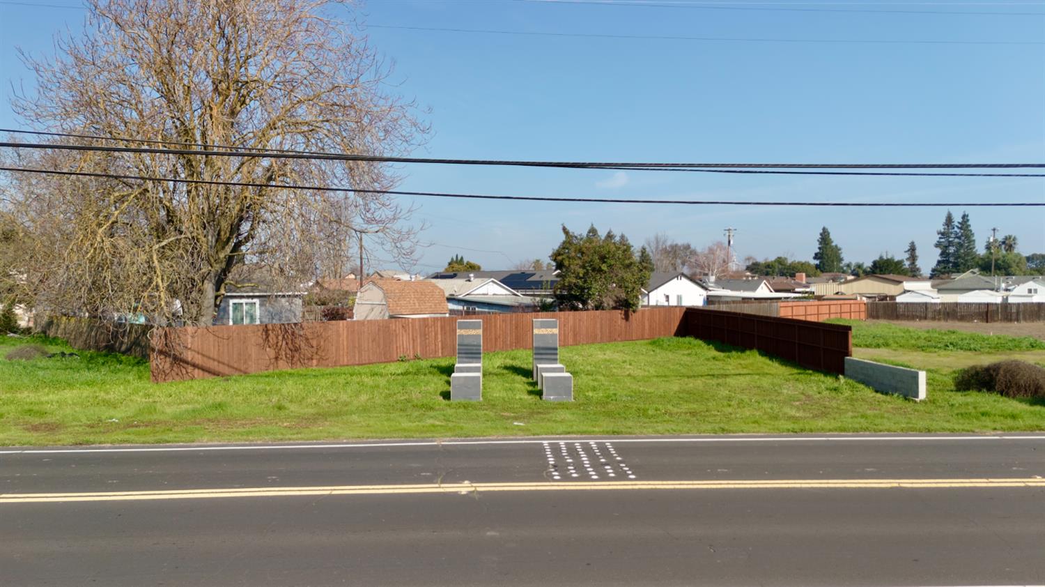 2310 Main St, Escalon, CA 95320