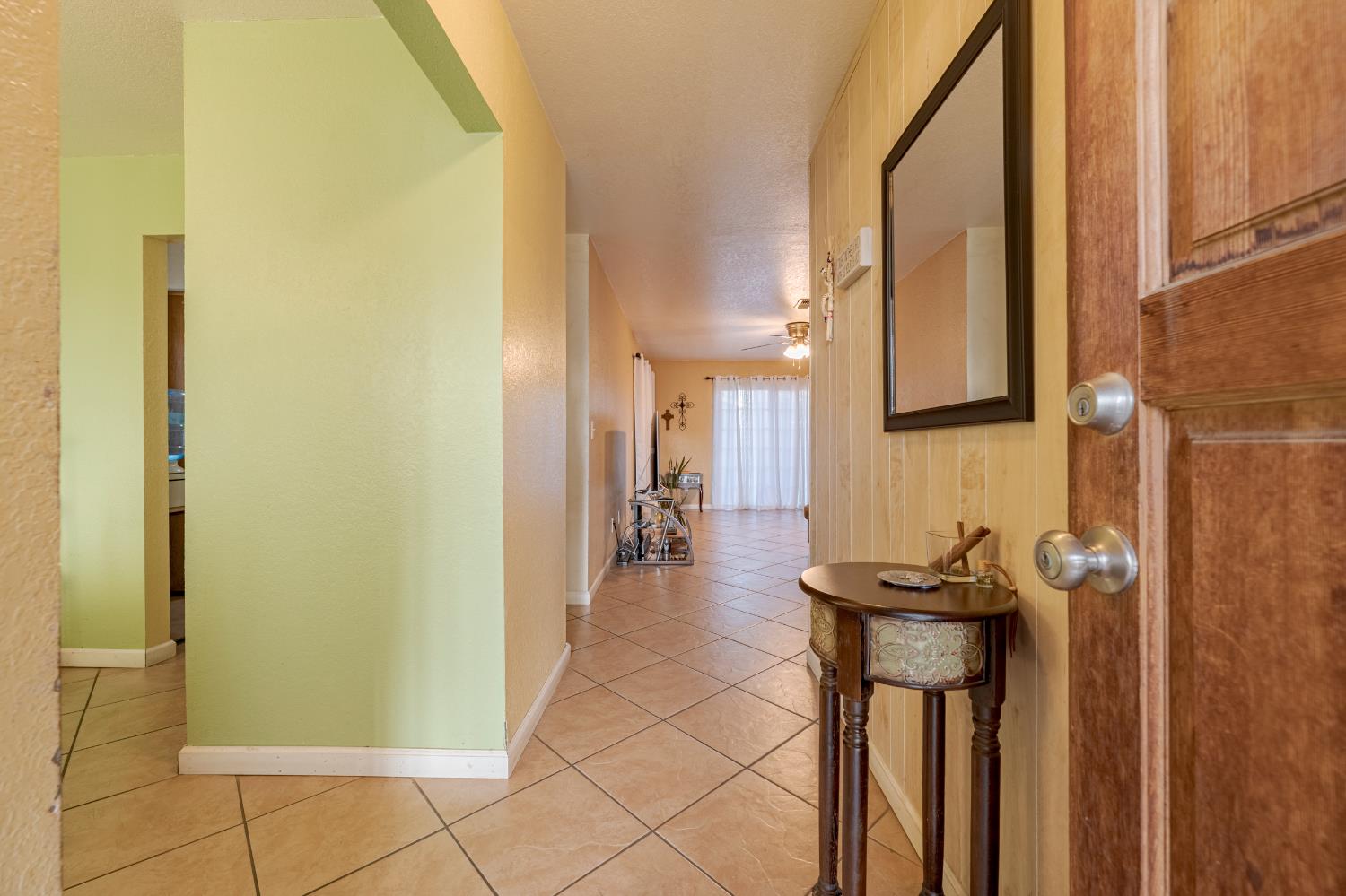 2394 Lance St, Merced, CA 95348