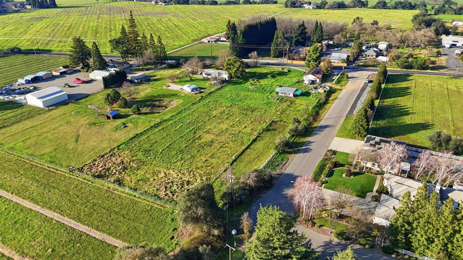 12242 Orange Blossom Rd, Oakdale, CA 95361