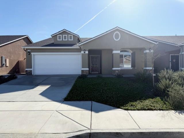 1200 E Orange St, Avenal, CA 93204