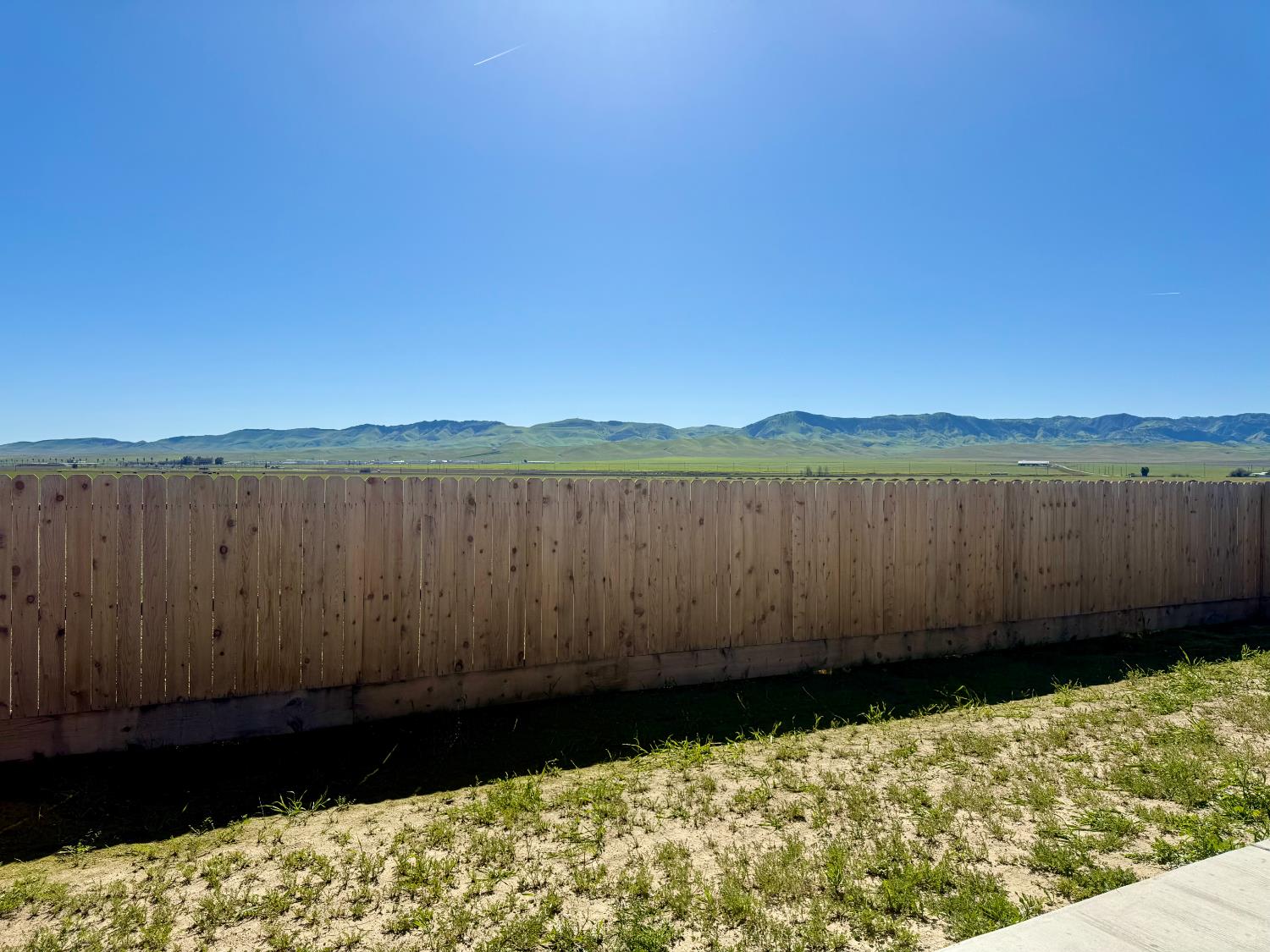 1200 E Orange St, Avenal, CA 93204
