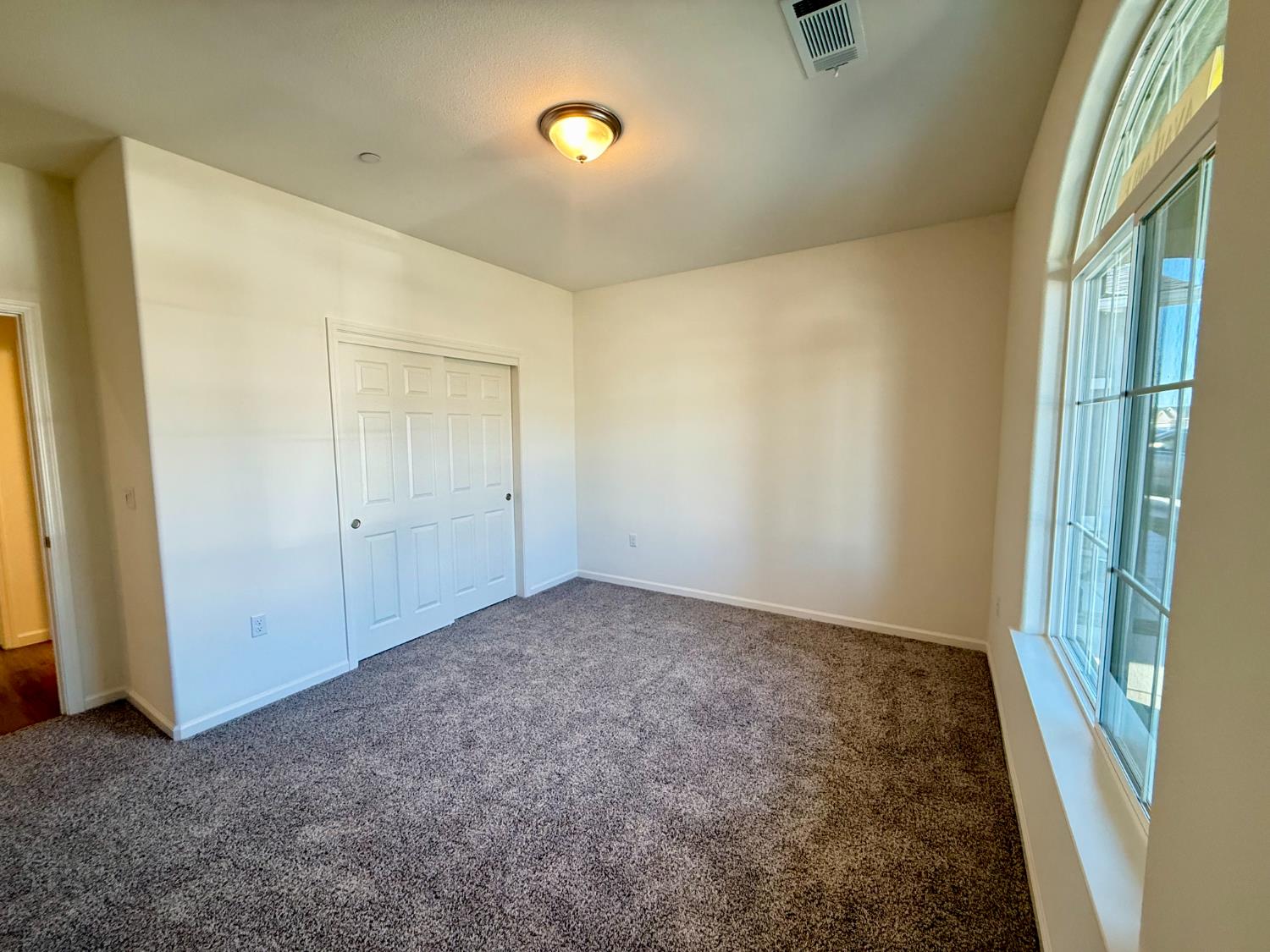 1200 E Orange St, Avenal, CA 93204