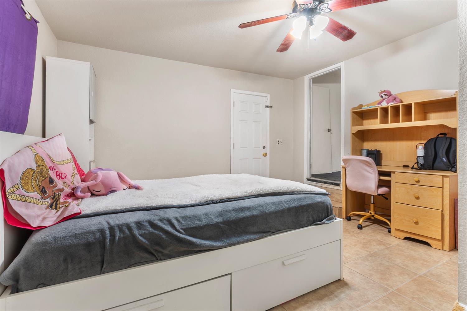 2344 Regal Rd, Modesto, CA 95358