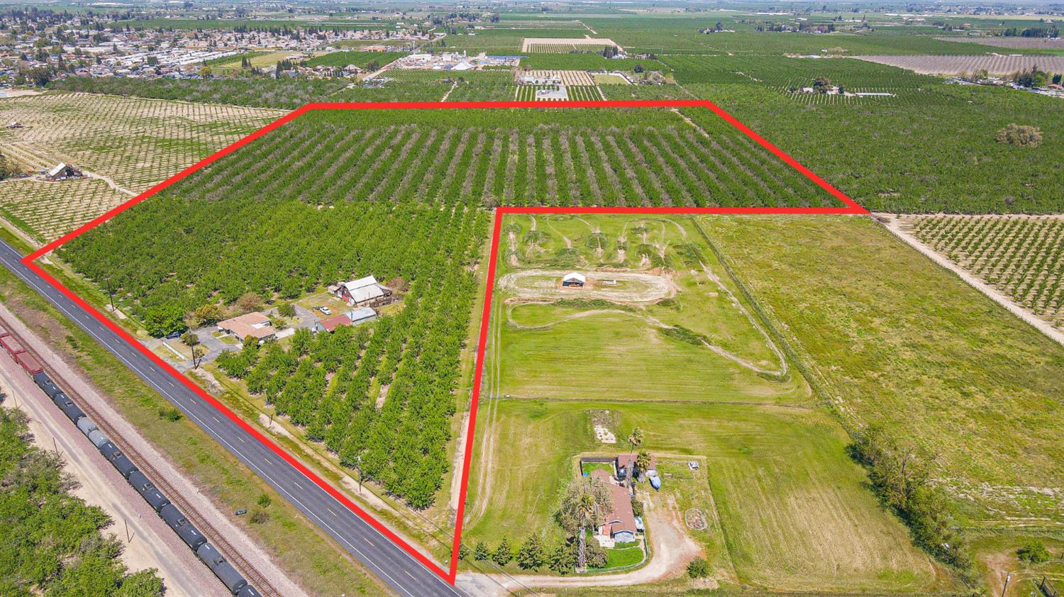 19688 SANTA FE, Escalon, CA 95320