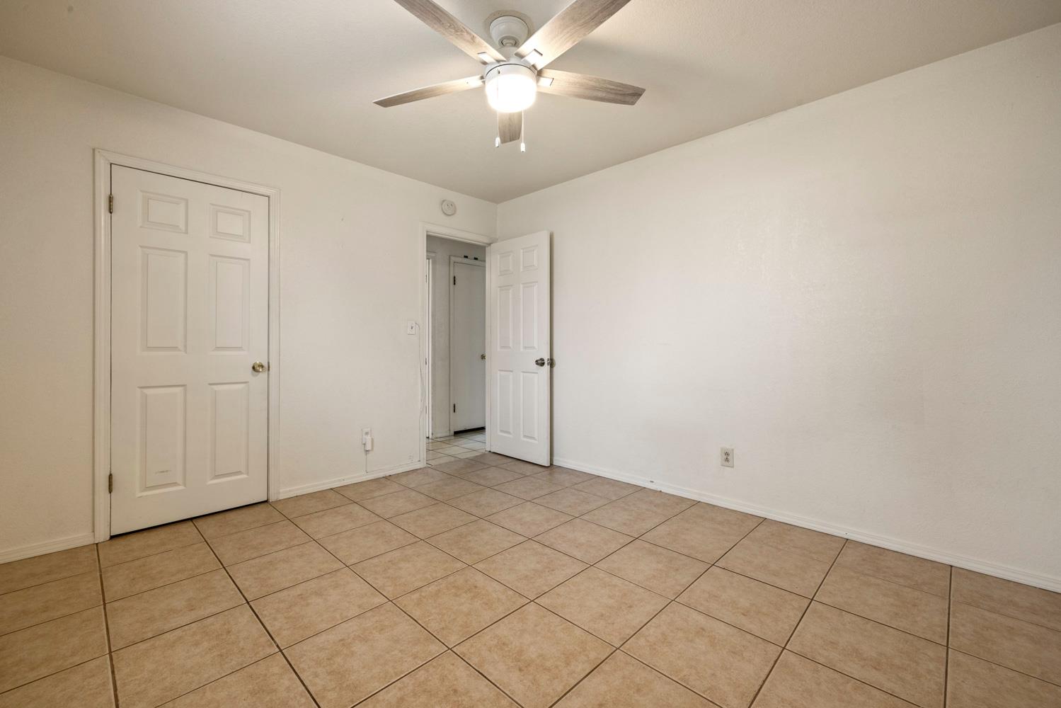 747 Prusso St, Livingston, CA 95334