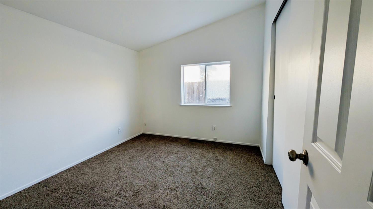 343 Deer Field Cir #18, Copperopolis, CA 95228