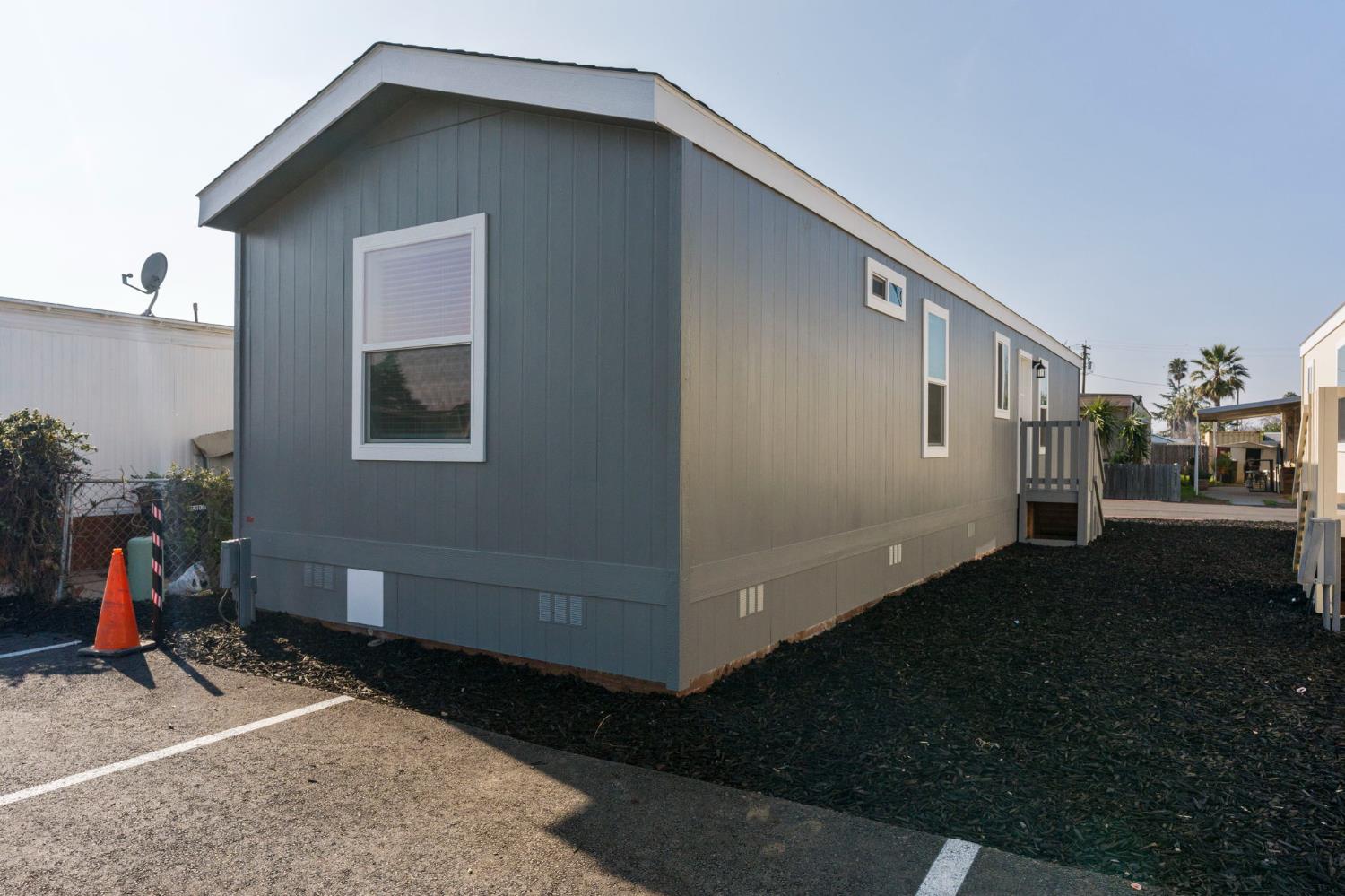 2030 E Grayson Rd #42, Ceres, CA 95307