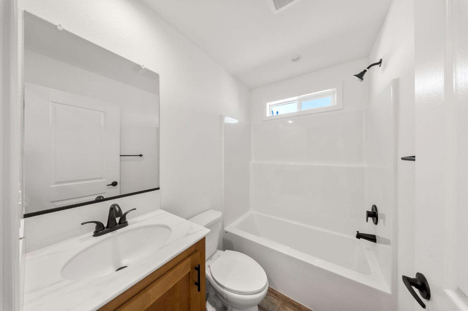 2030 E Grayson Rd #42, Ceres, CA 95307