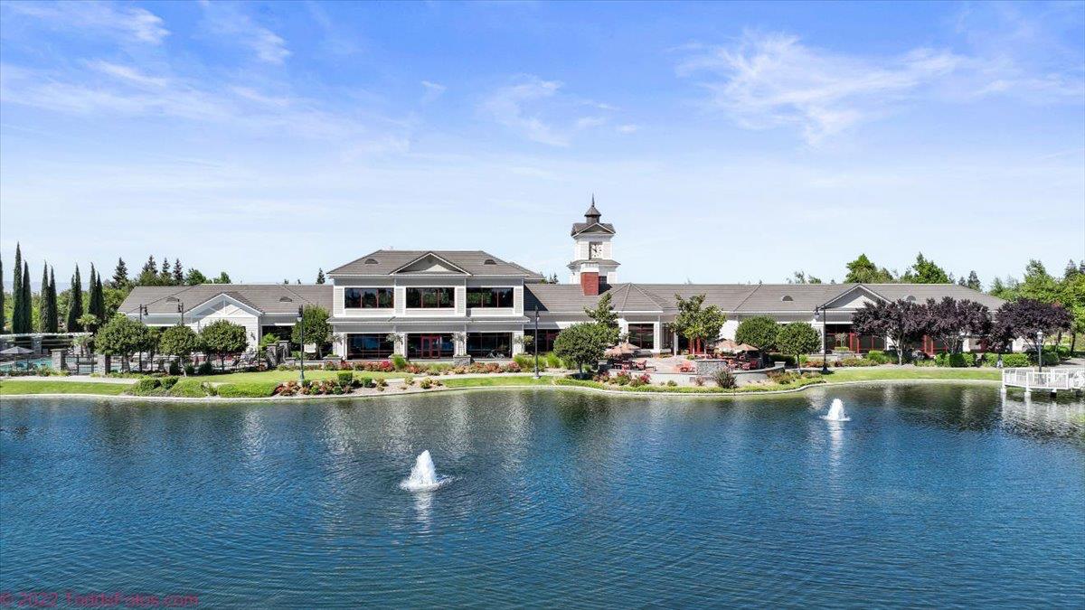 1491 Arbor Brook Dr, Manteca, CA 95336