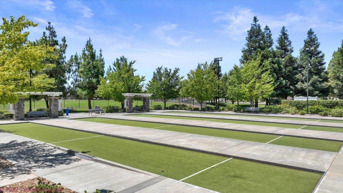 1491 Arbor Brook Dr, Manteca, CA 95336