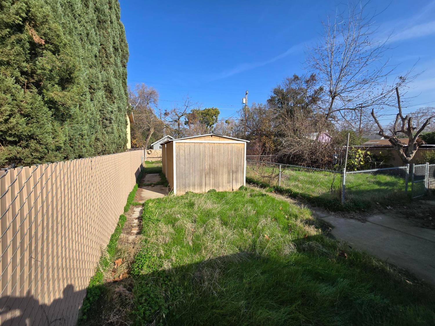 319 W 22nd St, Merced, CA 95340