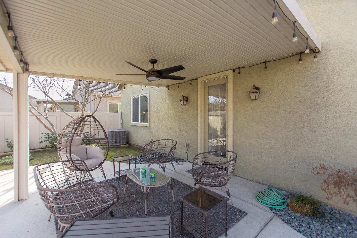 2470 Sea Lion Way, Turlock, CA 95380