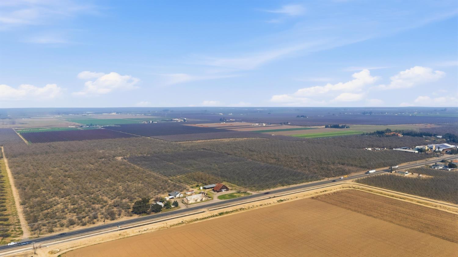 123 HWY 120, Manteca, CA 95336