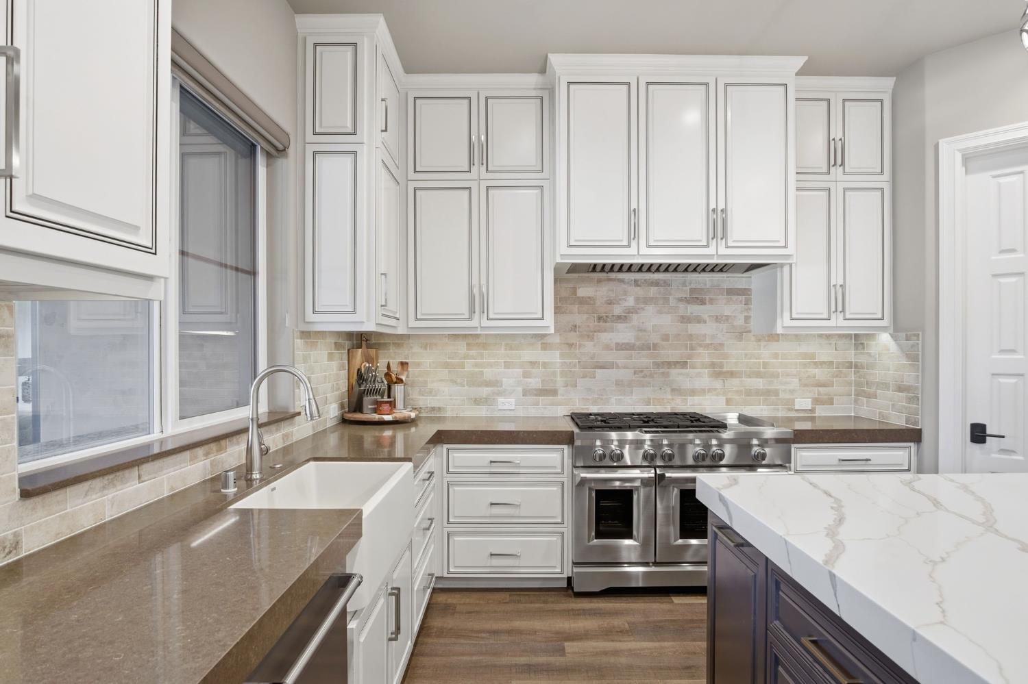 10407 Fox Borough Dr, Oakdale, CA 95361