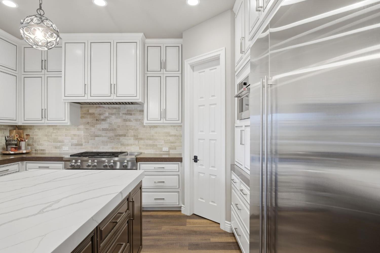 10407 Fox Borough Dr, Oakdale, CA 95361