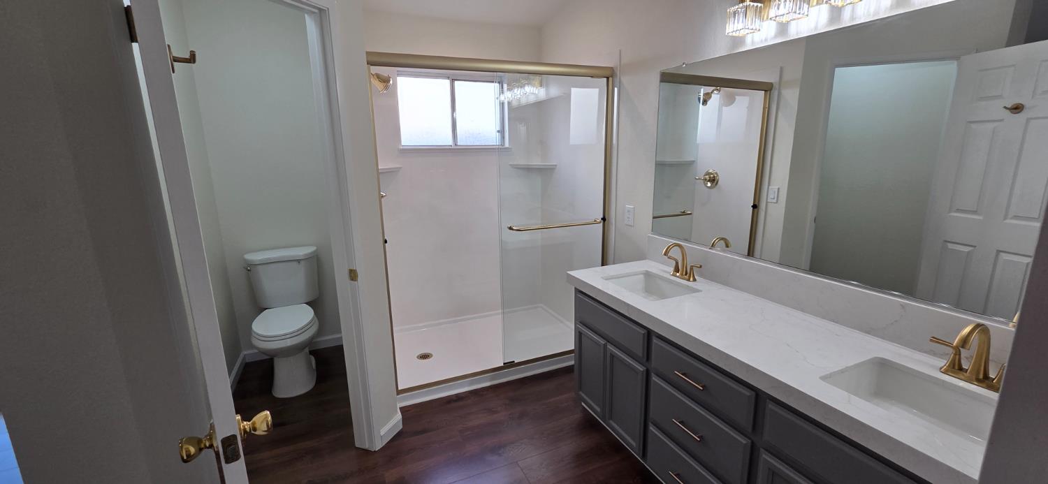 1680 Michele Way, Escalon, CA 95320