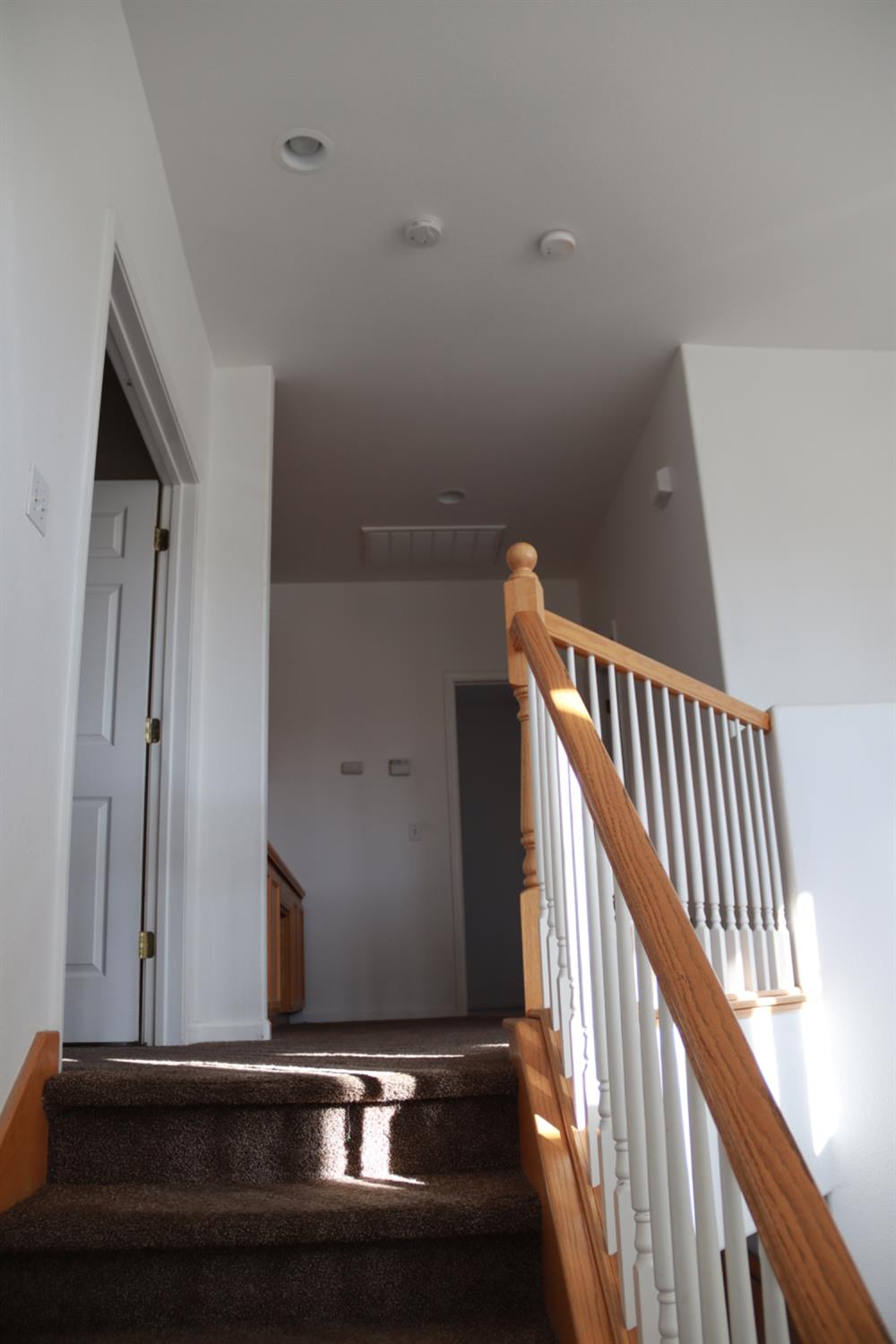 2607 Allegiance Ln, Riverbank, CA 95367