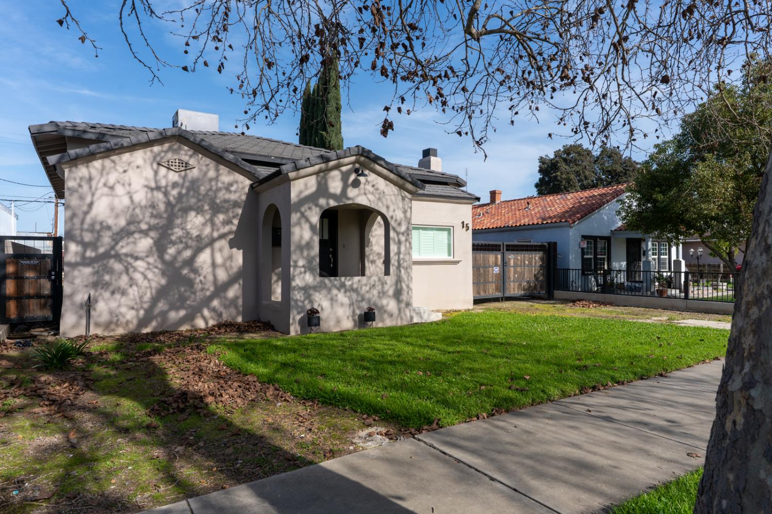 15 E 22nd St, Merced, CA 95340