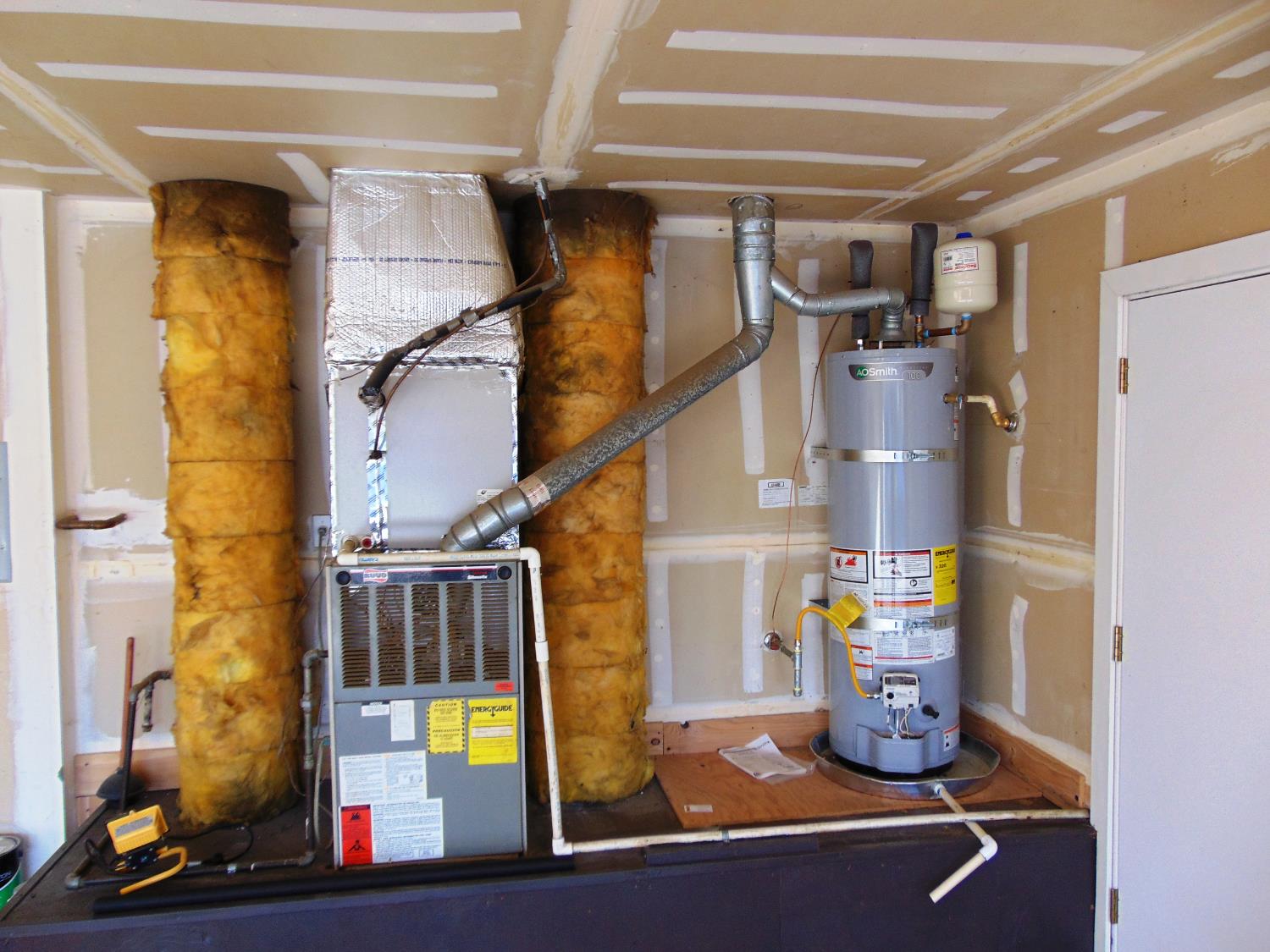 239 Fairwood Dr, Oakdale, CA 95361