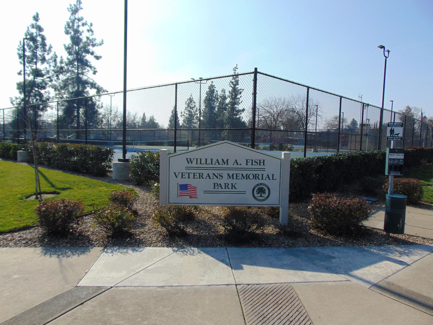 239 Fairwood Dr, Oakdale, CA 95361