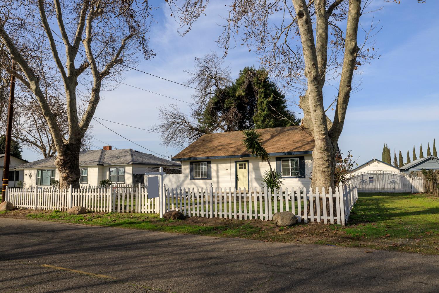 153 Almond Ave, Turlock, CA 95380