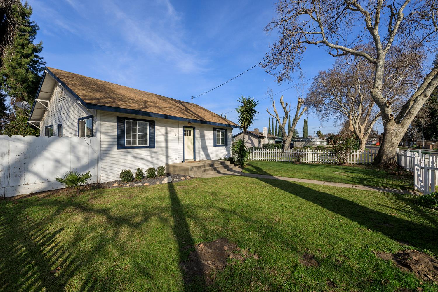 153 Almond Ave, Turlock, CA 95380