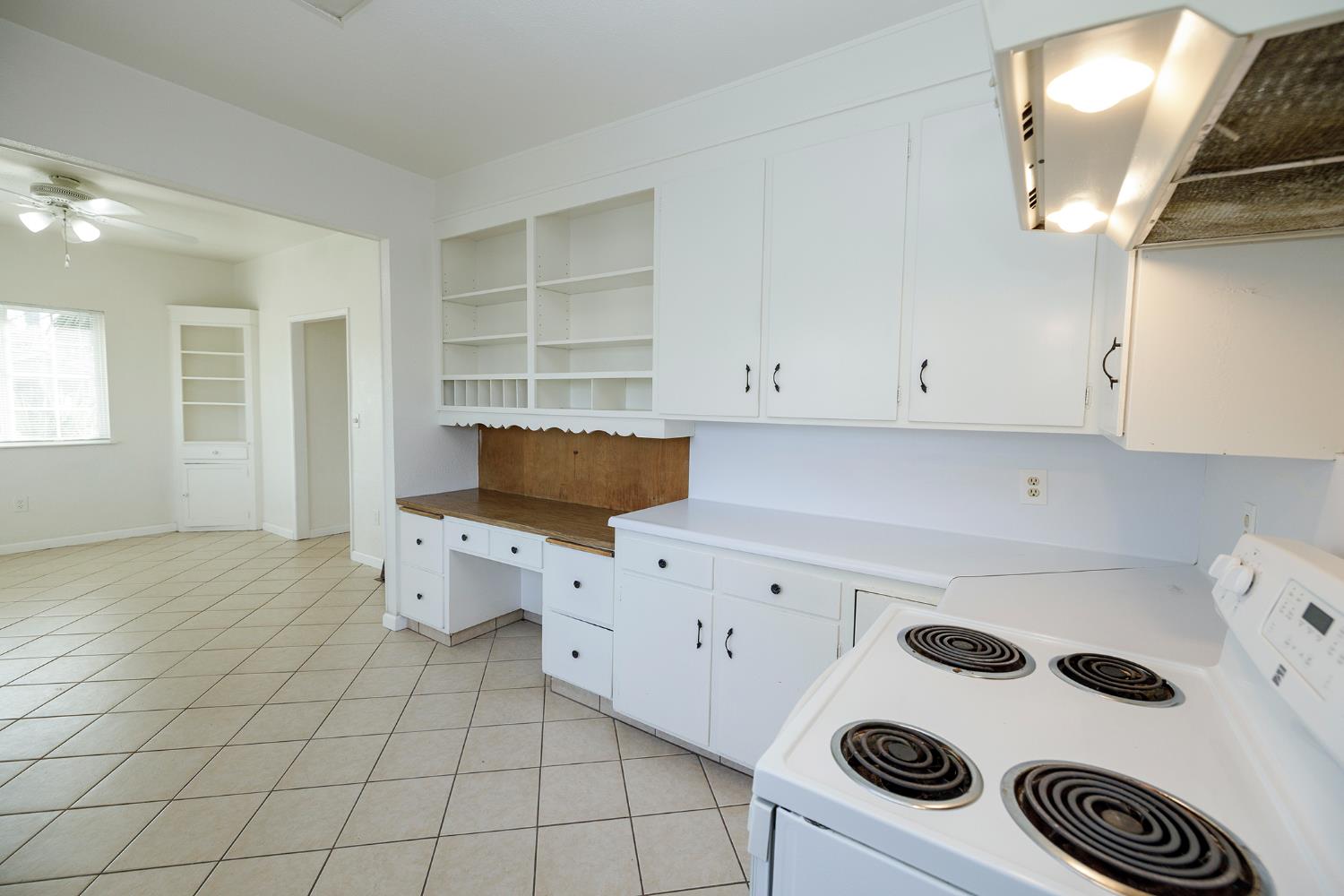 153 Almond Ave, Turlock, CA 95380