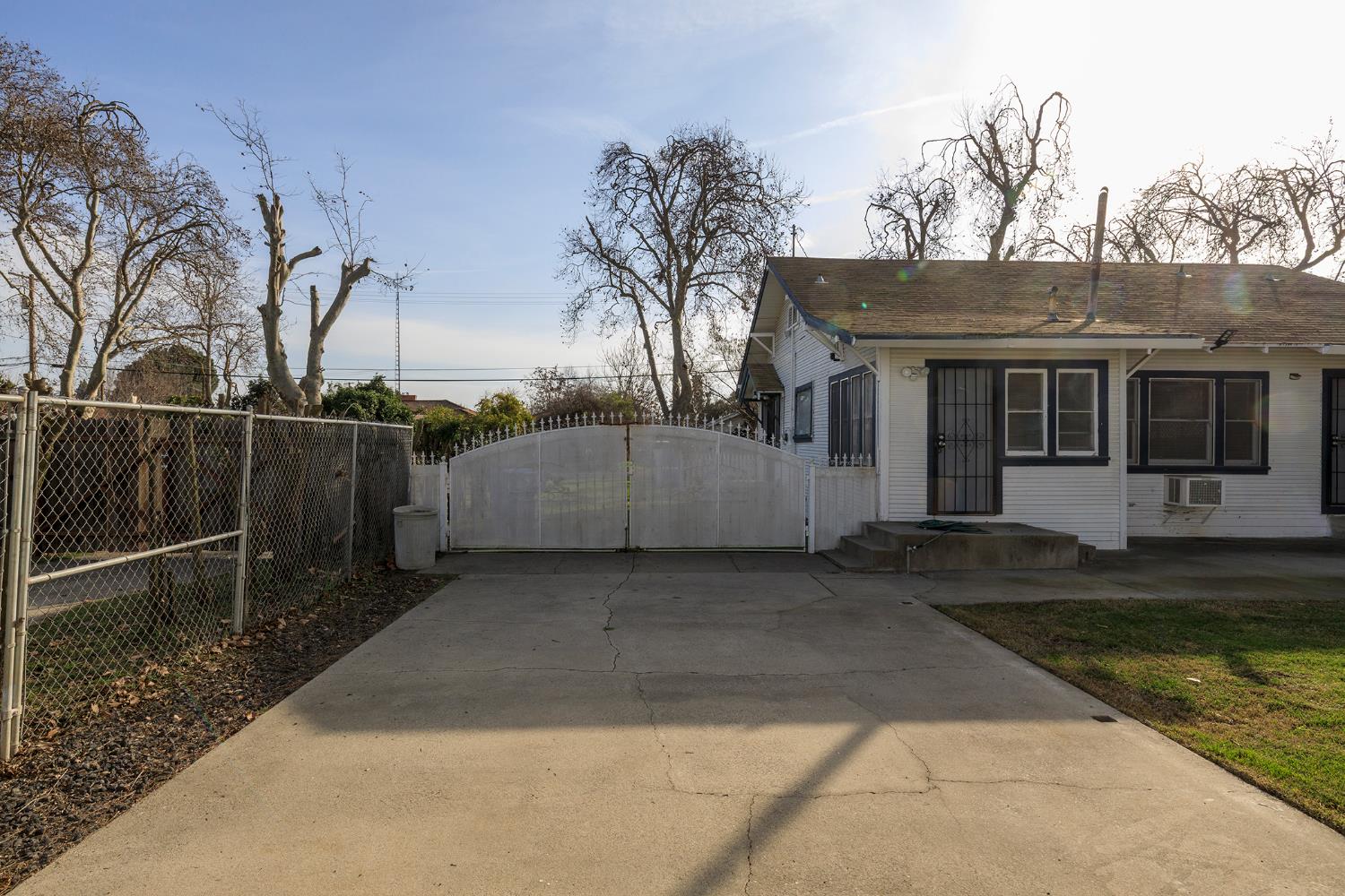 153 Almond Ave, Turlock, CA 95380