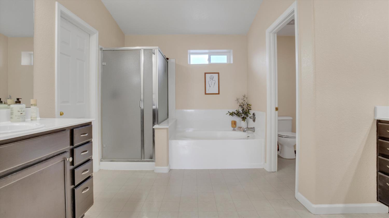 126 Jersey Ln, Patterson, CA 95363