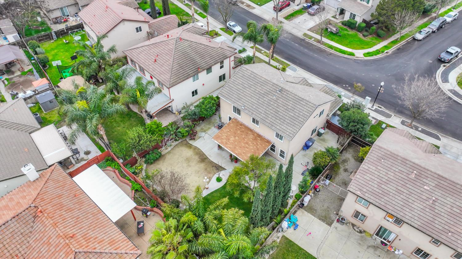 126 Jersey Ln, Patterson, CA 95363