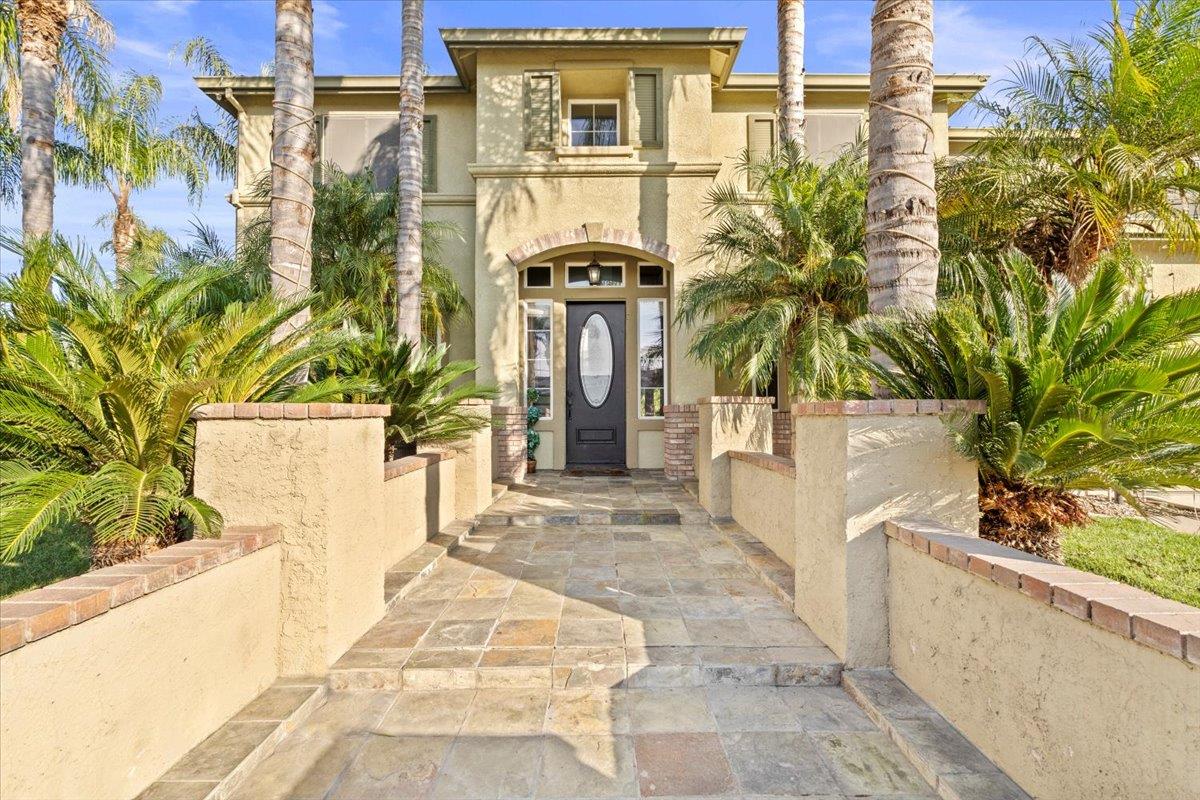 4246 Merchant Ln, Turlock, CA 95382