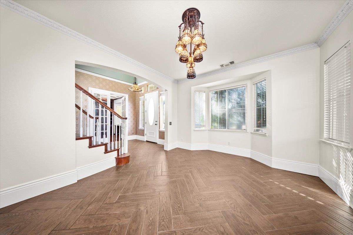 4246 Merchant Ln, Turlock, CA 95382