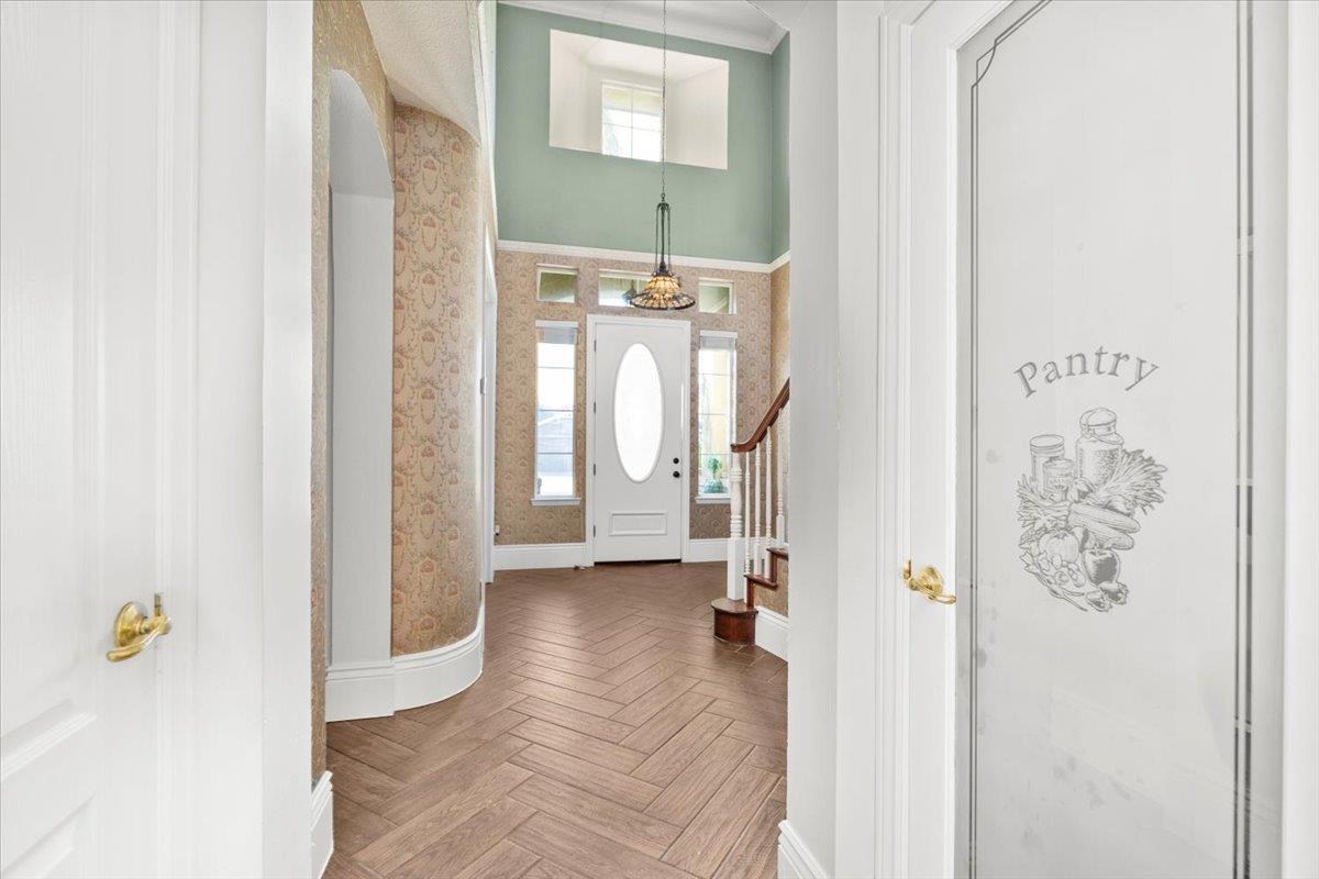 4246 Merchant Ln, Turlock, CA 95382