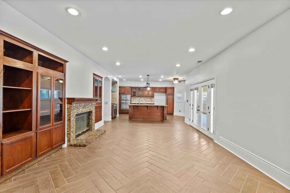 4246 Merchant Ln, Turlock, CA 95382