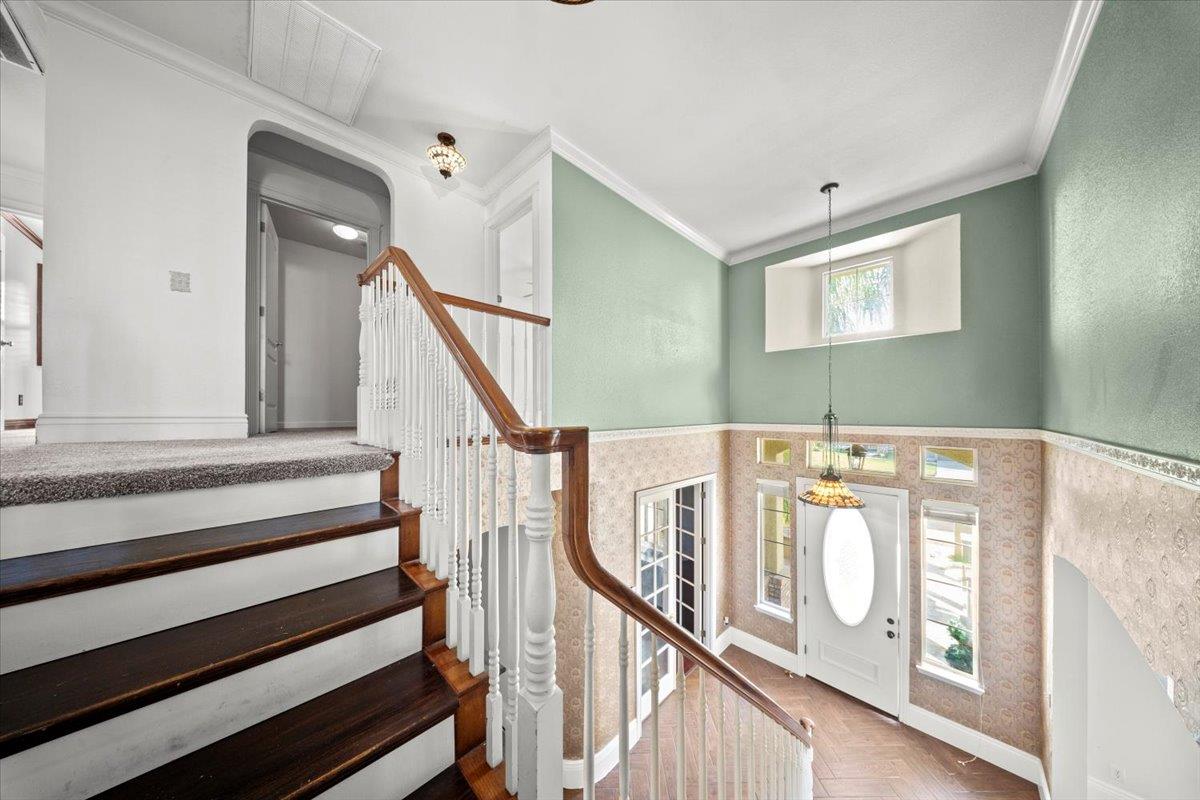 4246 Merchant Ln, Turlock, CA 95382