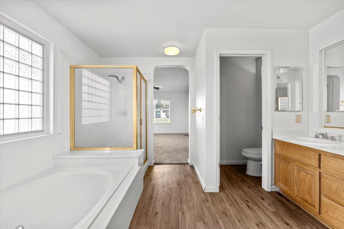 4246 Merchant Ln, Turlock, CA 95382