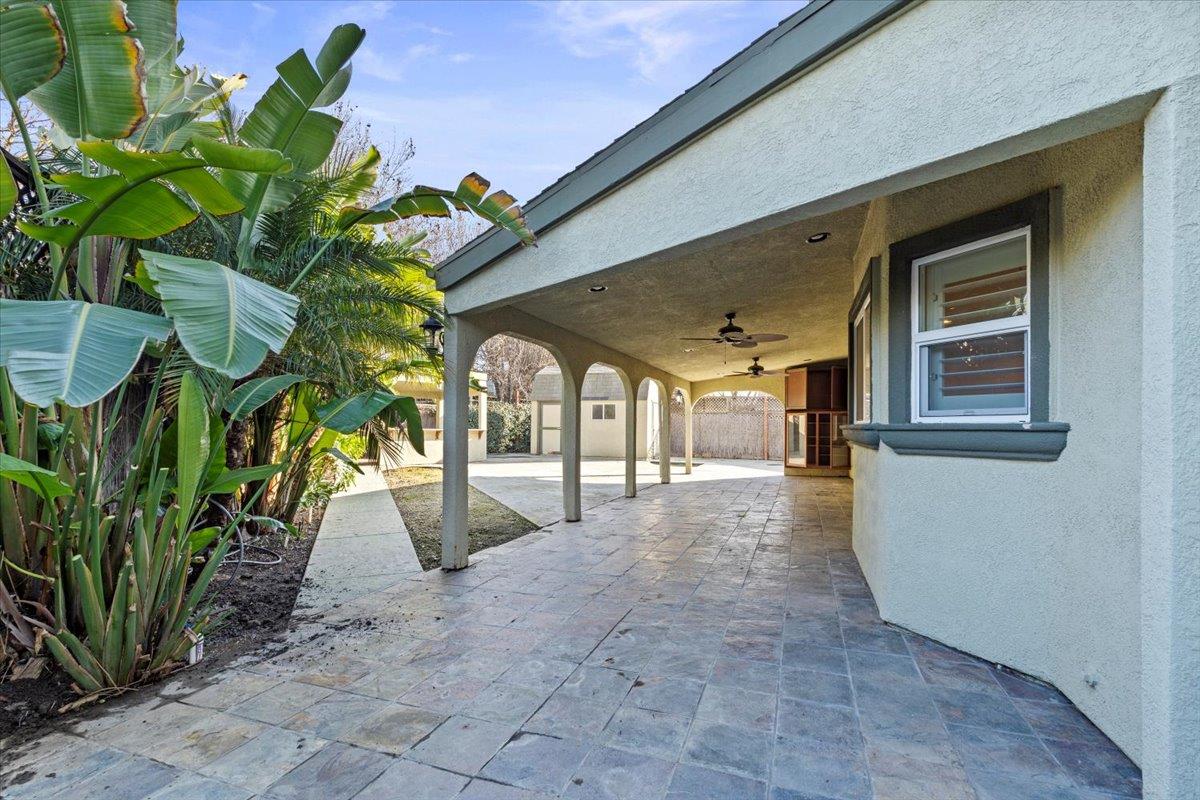 4246 Merchant Ln, Turlock, CA 95382