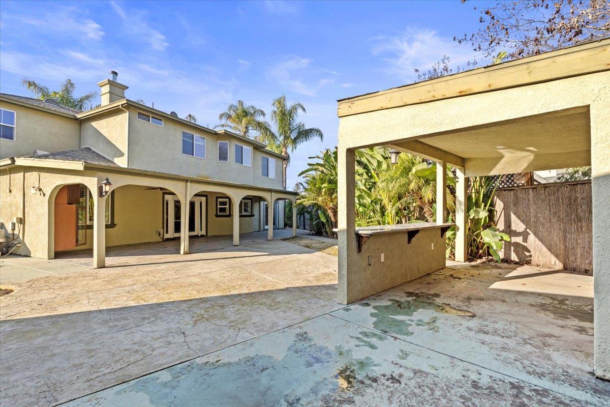 4246 Merchant Ln, Turlock, CA 95382